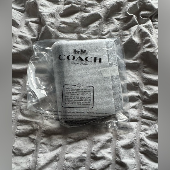 Coach Wallet - Picture 6 of 6